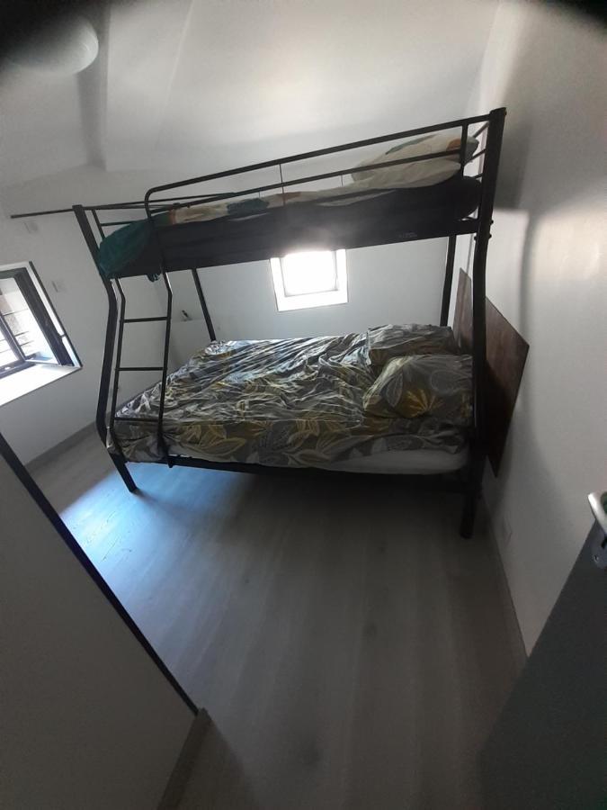 Les Trois Rivieres Apartment Satillieu Bagian luar foto